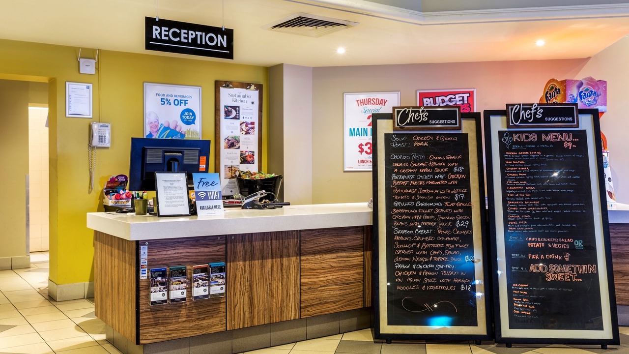 Photo of Others in Sunshine West