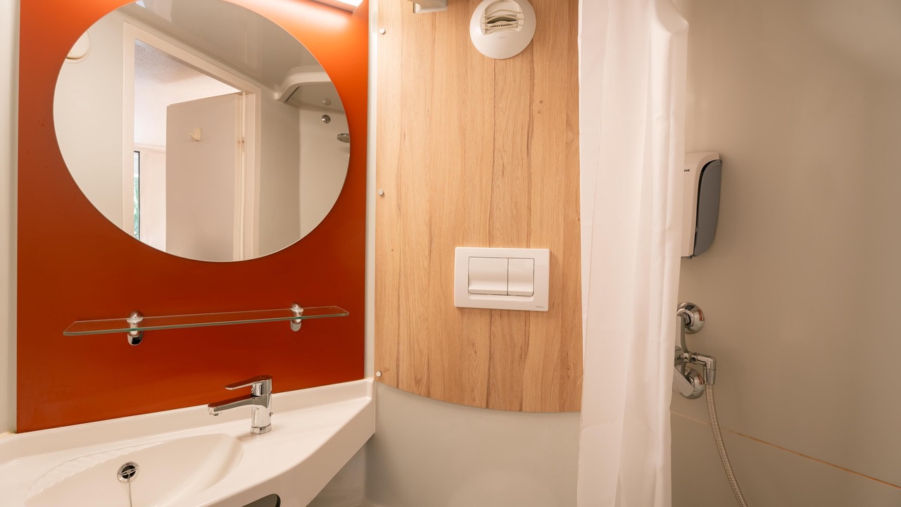 Photo of Bathroom in Reze