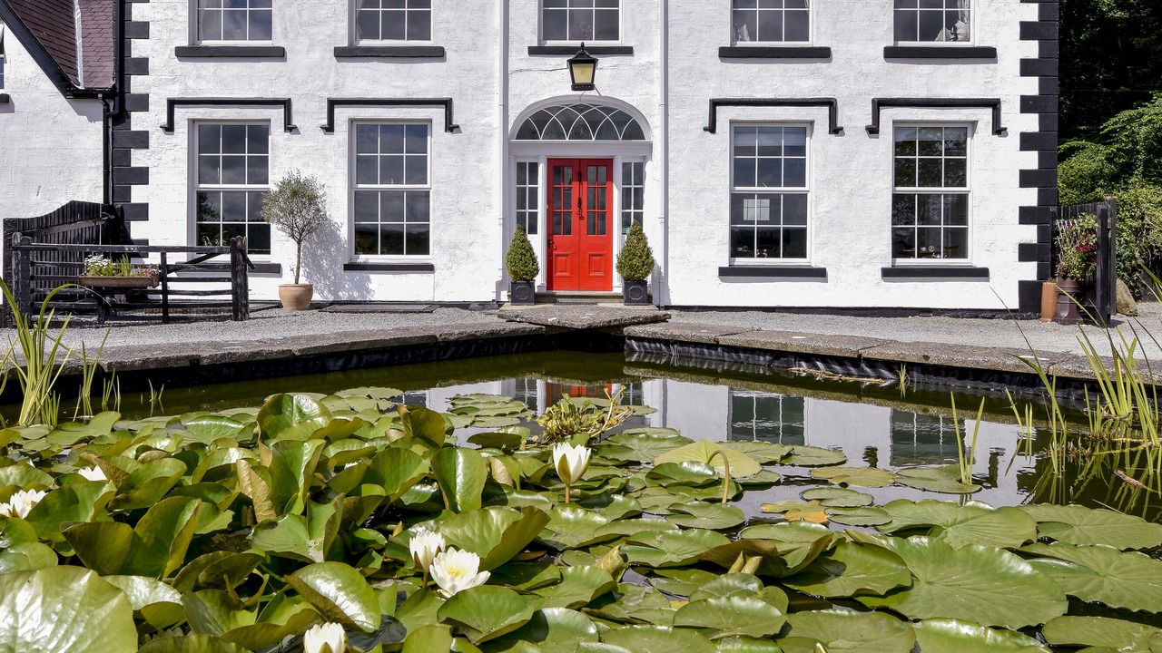 Photo of Outdoor in Rowen