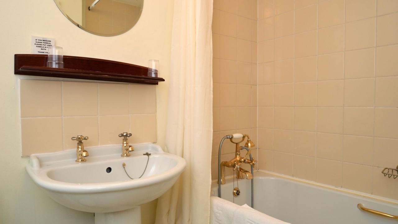 Photo of Bathroom in Much Wenlock