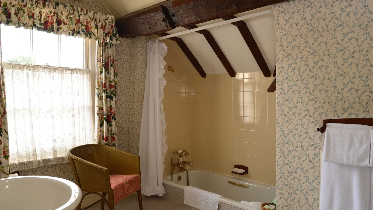 Photo of Bathroom in Much Wenlock
