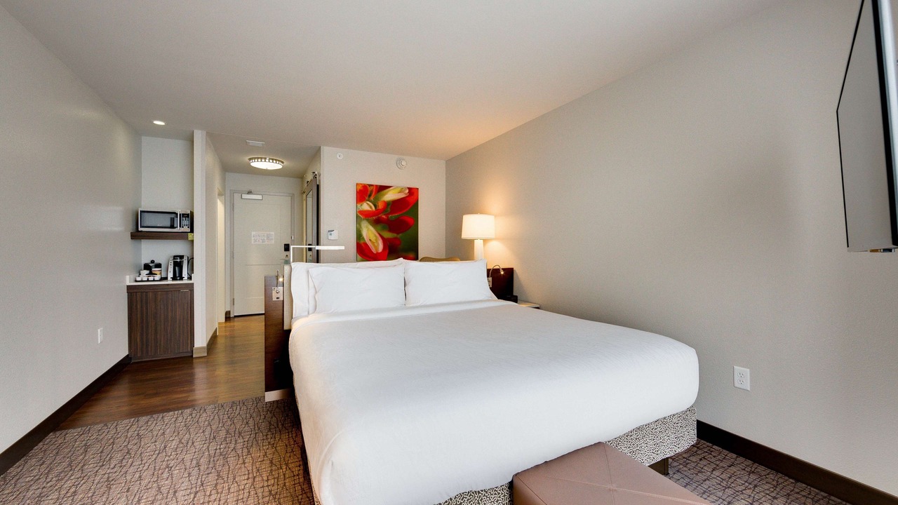 Photo of Bedroom in Spring