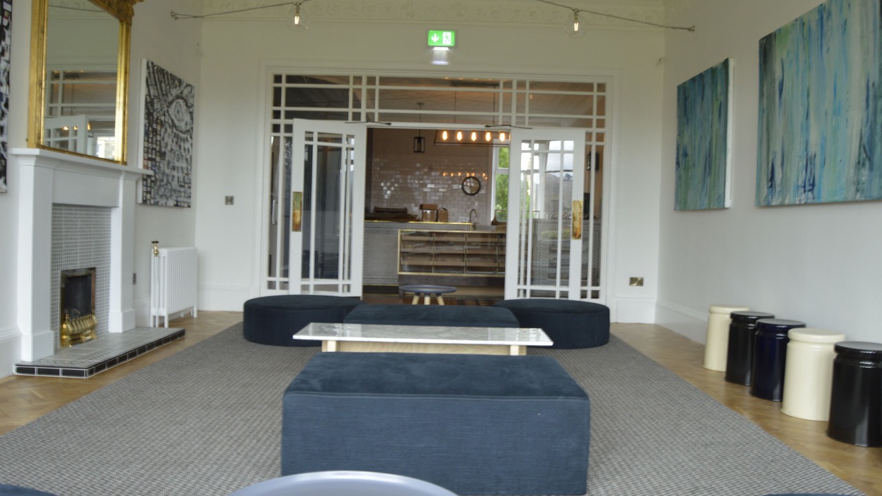 Photo of Others in Peebles