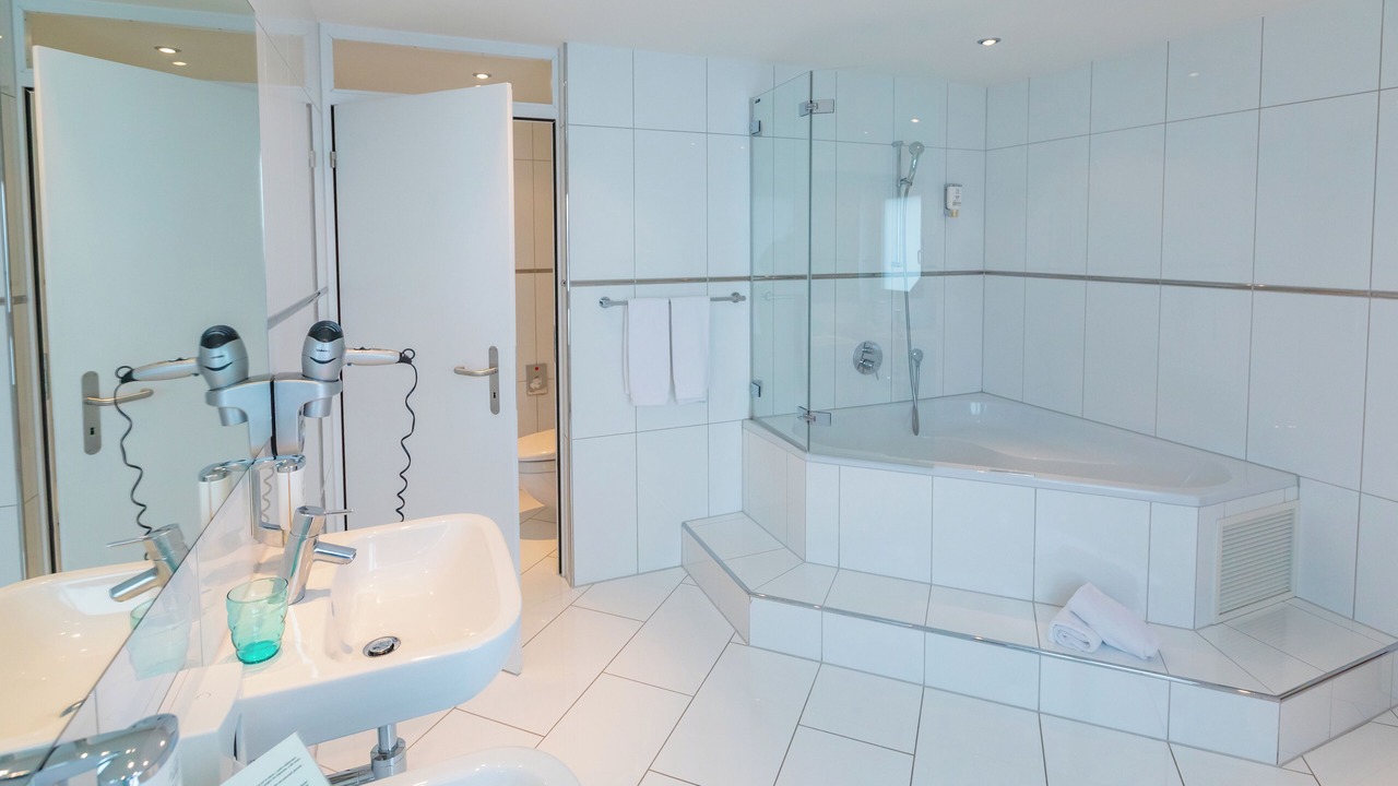 Photo of Bathroom in Durrenast