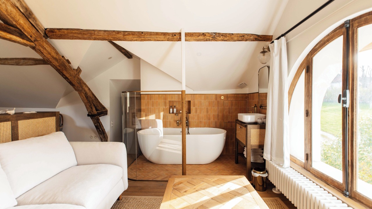 Photo of Bathroom in Saint-Cyr-en-Arthies