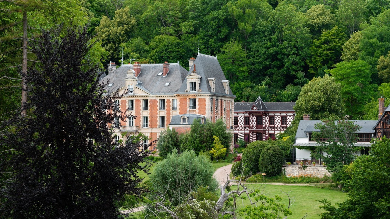Photo of Buildings in Saint-Cyr-en-Arthies