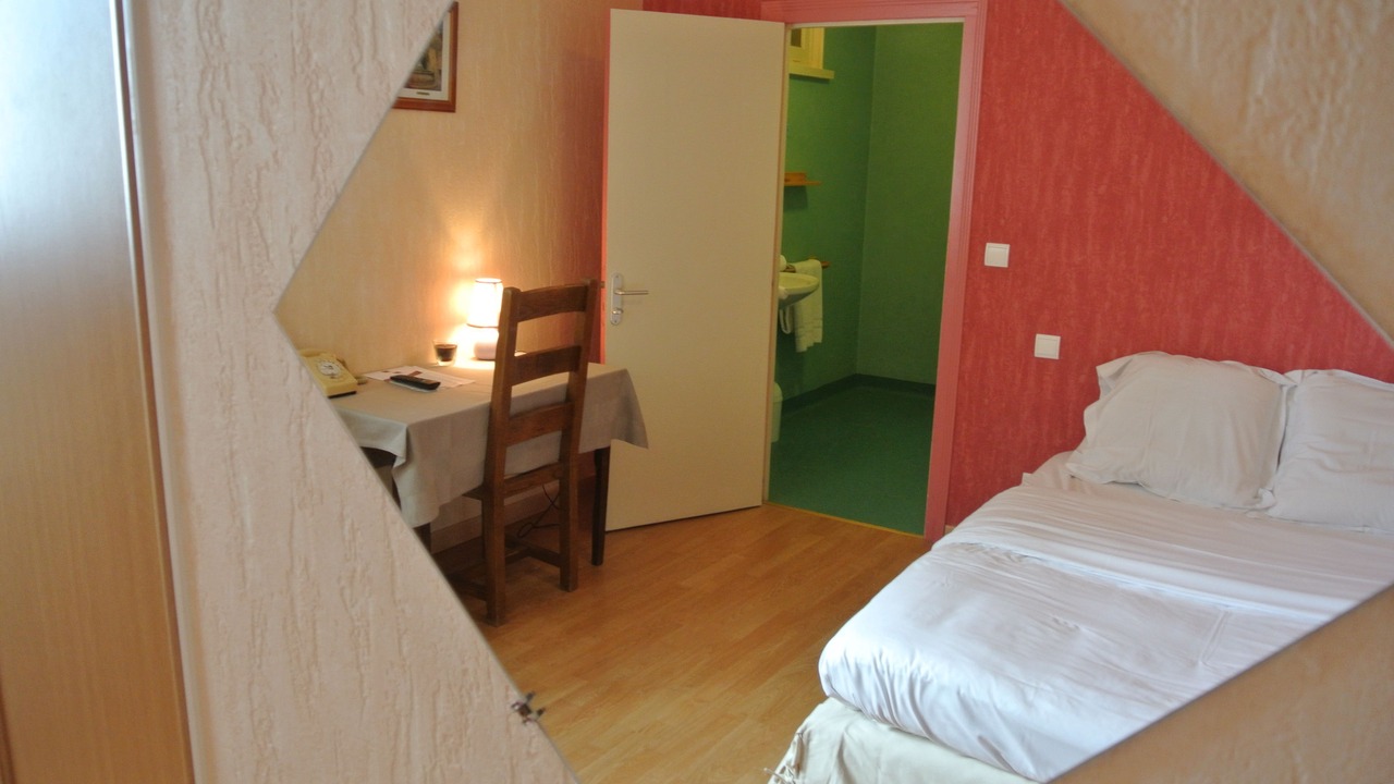 Photo of Bedroom in Boussac