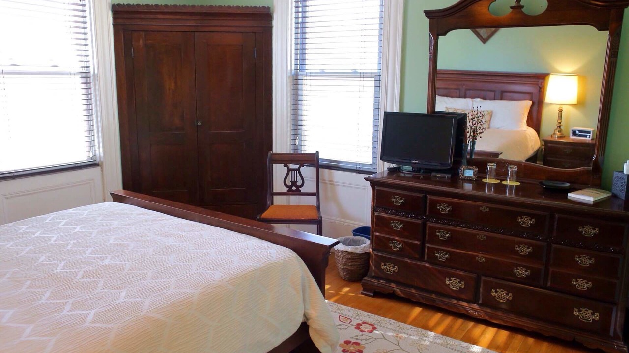 Photo of Others in Salem