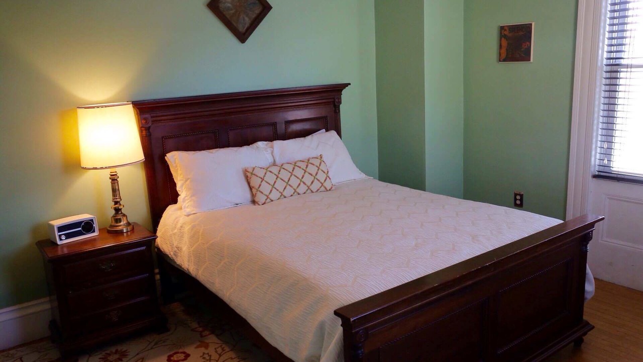 Photo of Bedroom in Salem