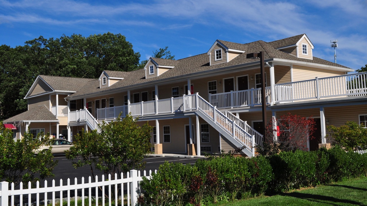 Photo of Others in Howell