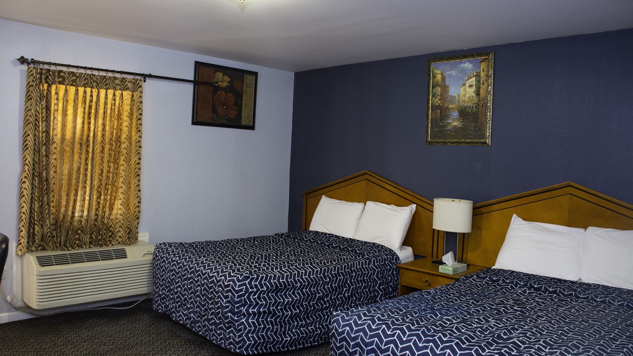 Photo of Bedroom in Howell