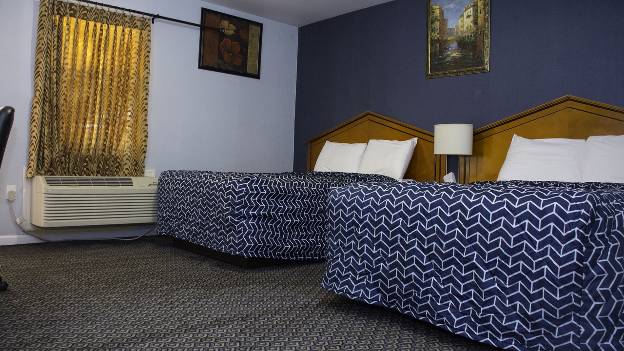 Photo of Bedroom in Howell