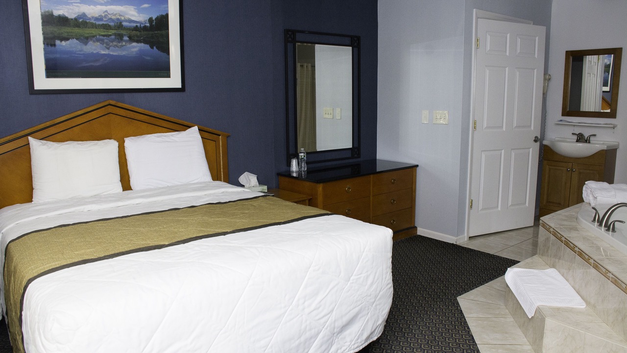 Photo of Bedroom in Howell