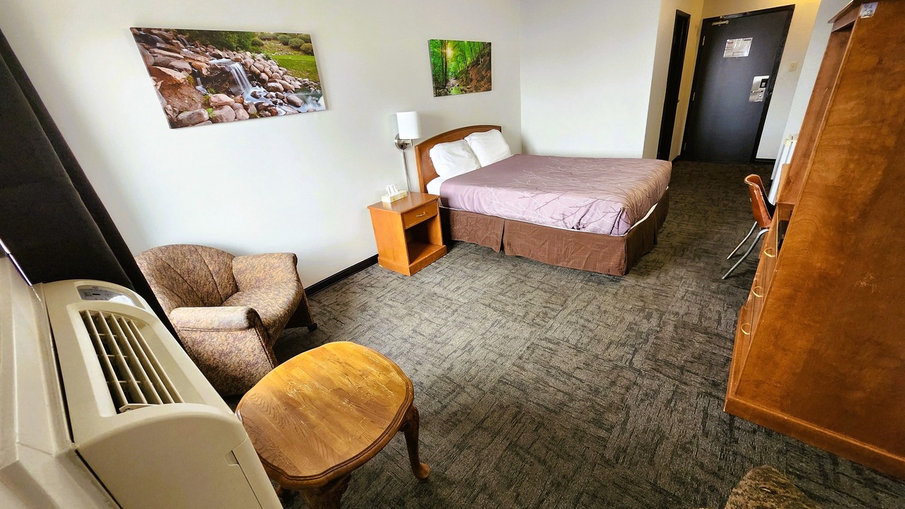 Photo of Bedroom in North Industrial