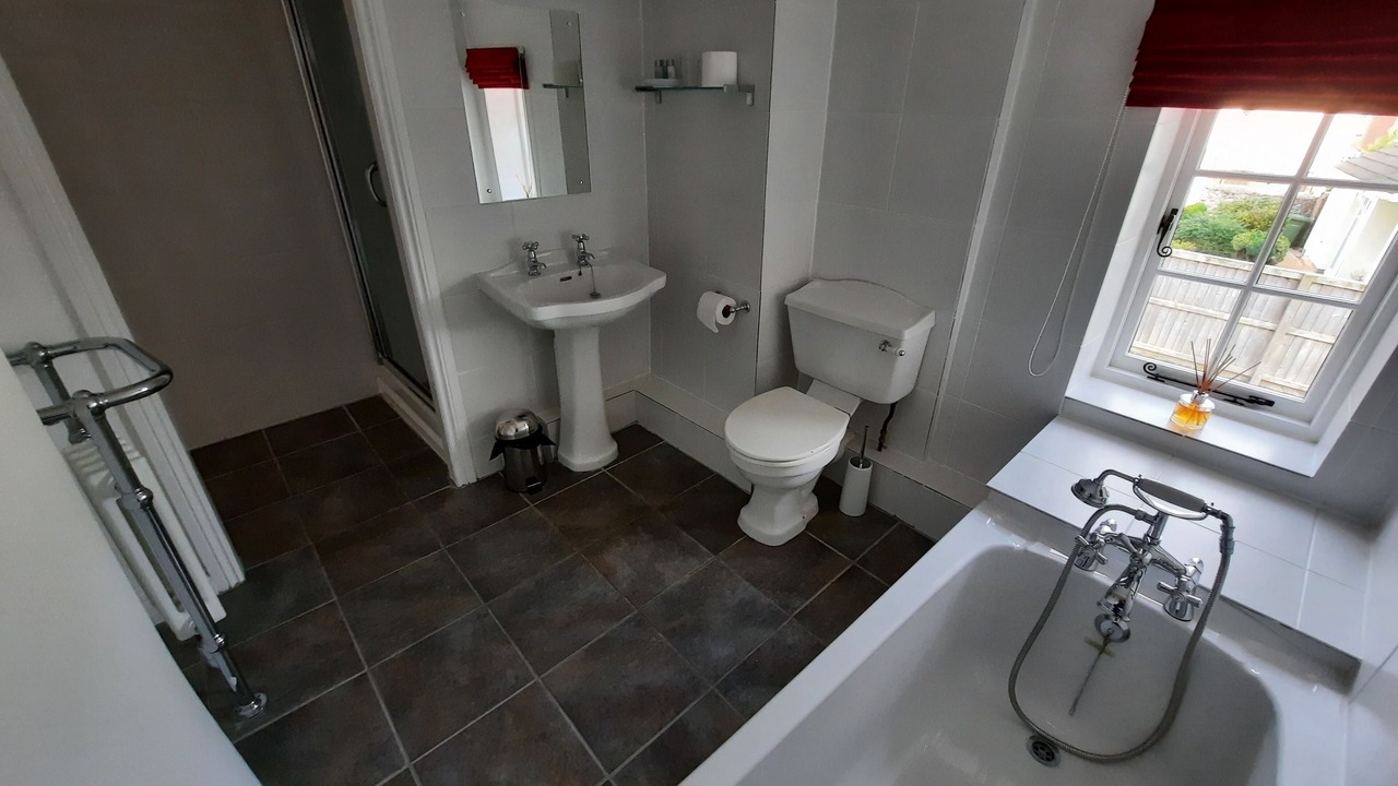 Photo of Bathroom in Colyton