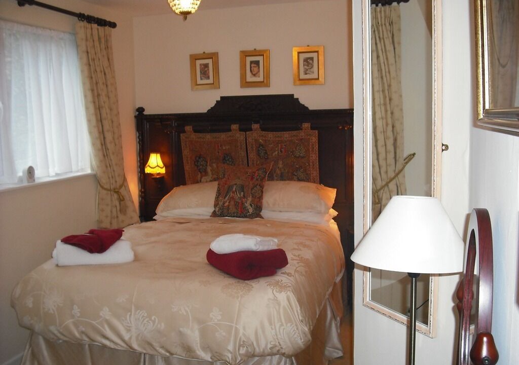 Photo of Bedroom in Looe