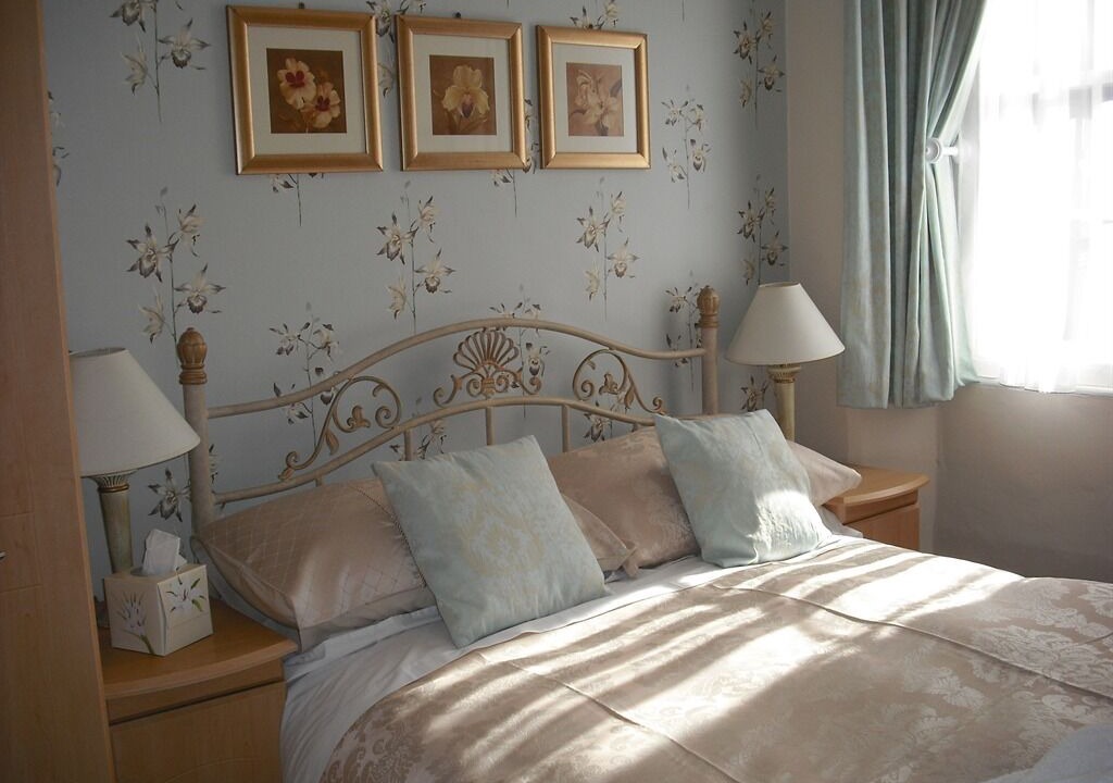 Photo of Bedroom in Looe