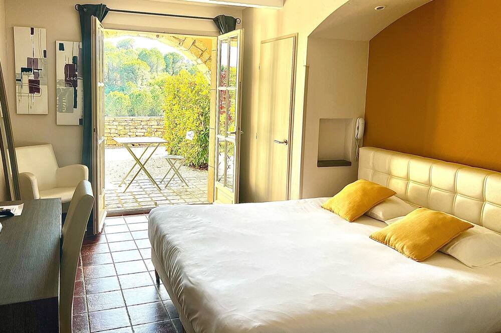 Photo of Bedroom in Aragon