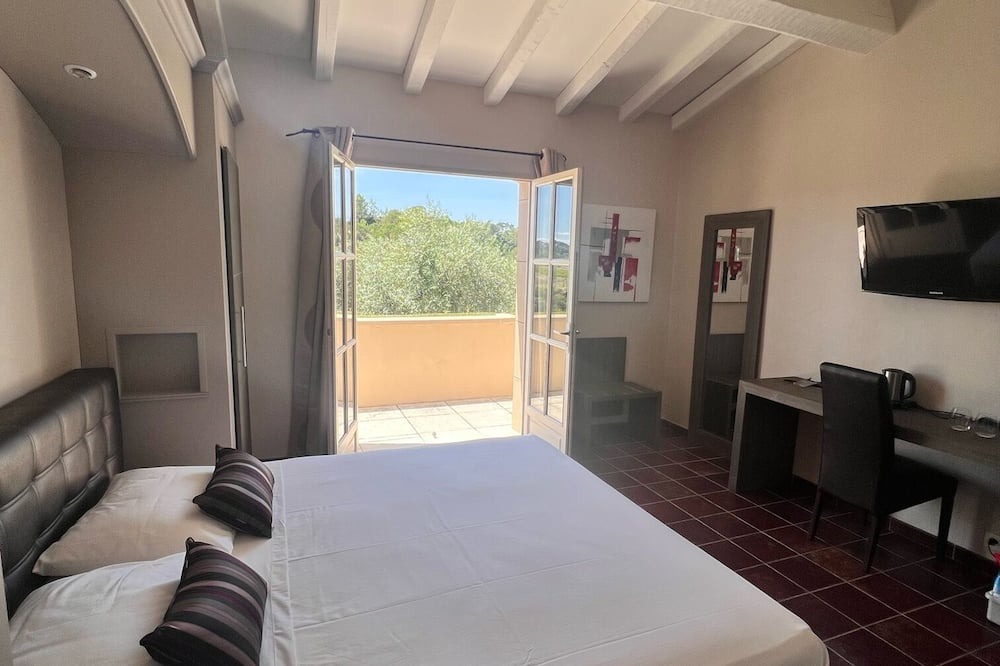 Photo of Bedroom in Aragon