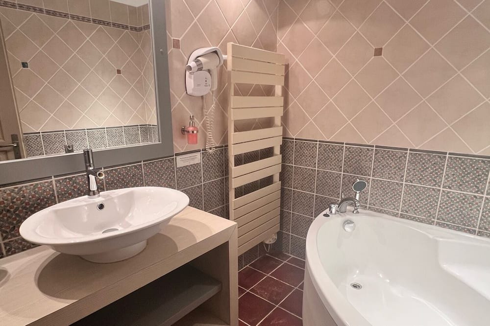 Photo of Bathroom in Aragon