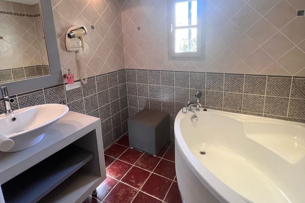 Photo of Bathroom in Aragon