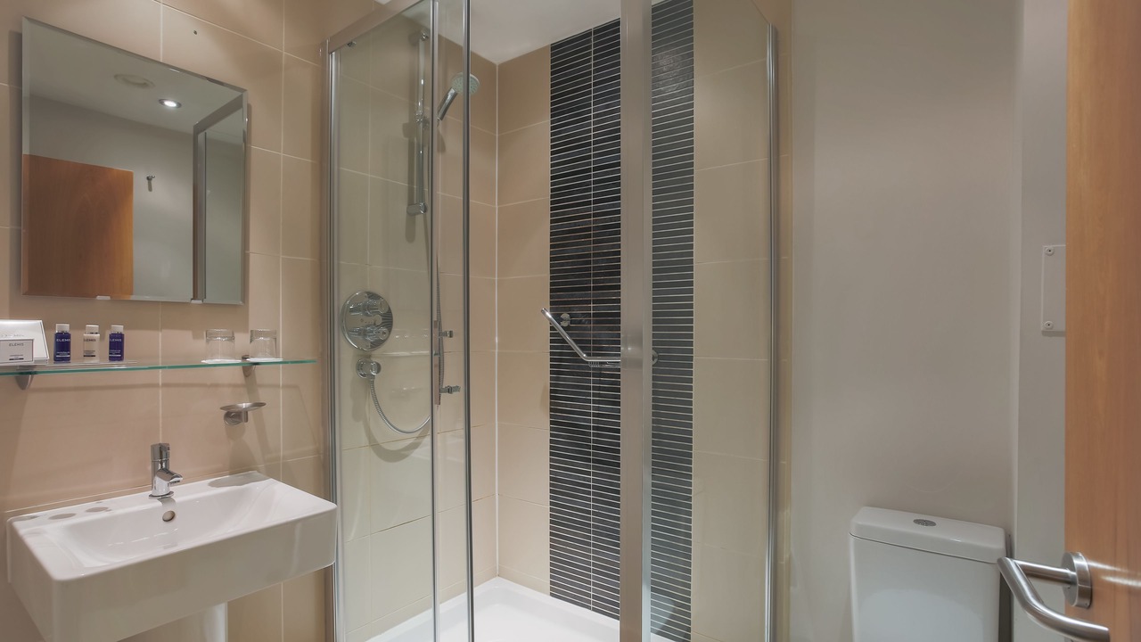 Photo of Bathroom in City Centre Glasgow