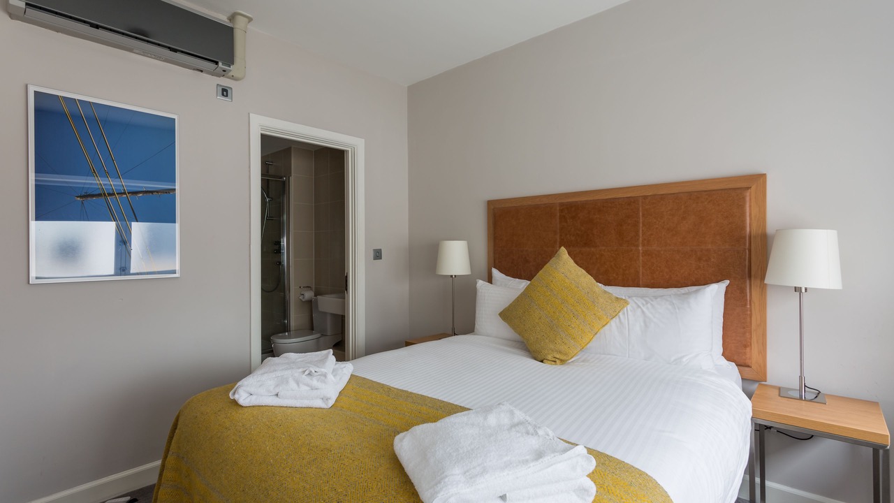 Photo of Bedroom in City Centre Glasgow