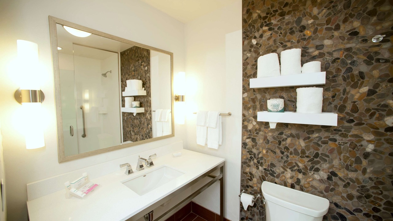 Photo of Bathroom in Live Oak