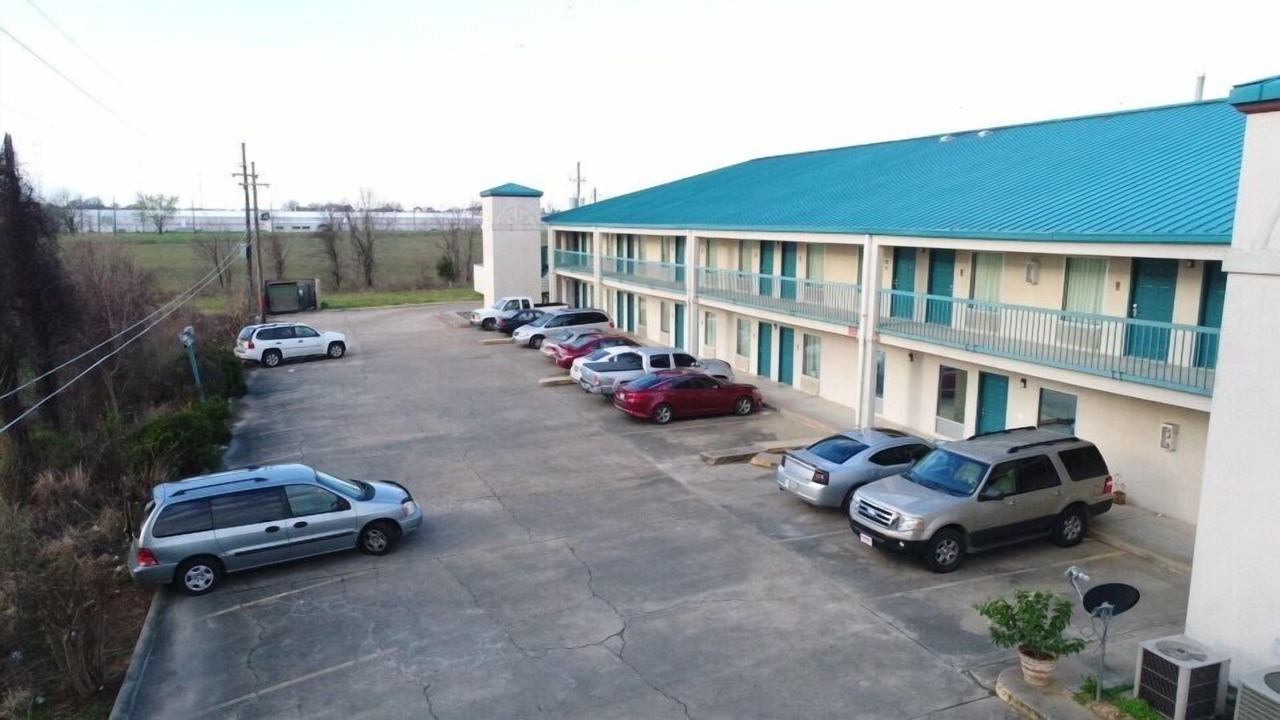 Photo of Outdoor in Greenwood