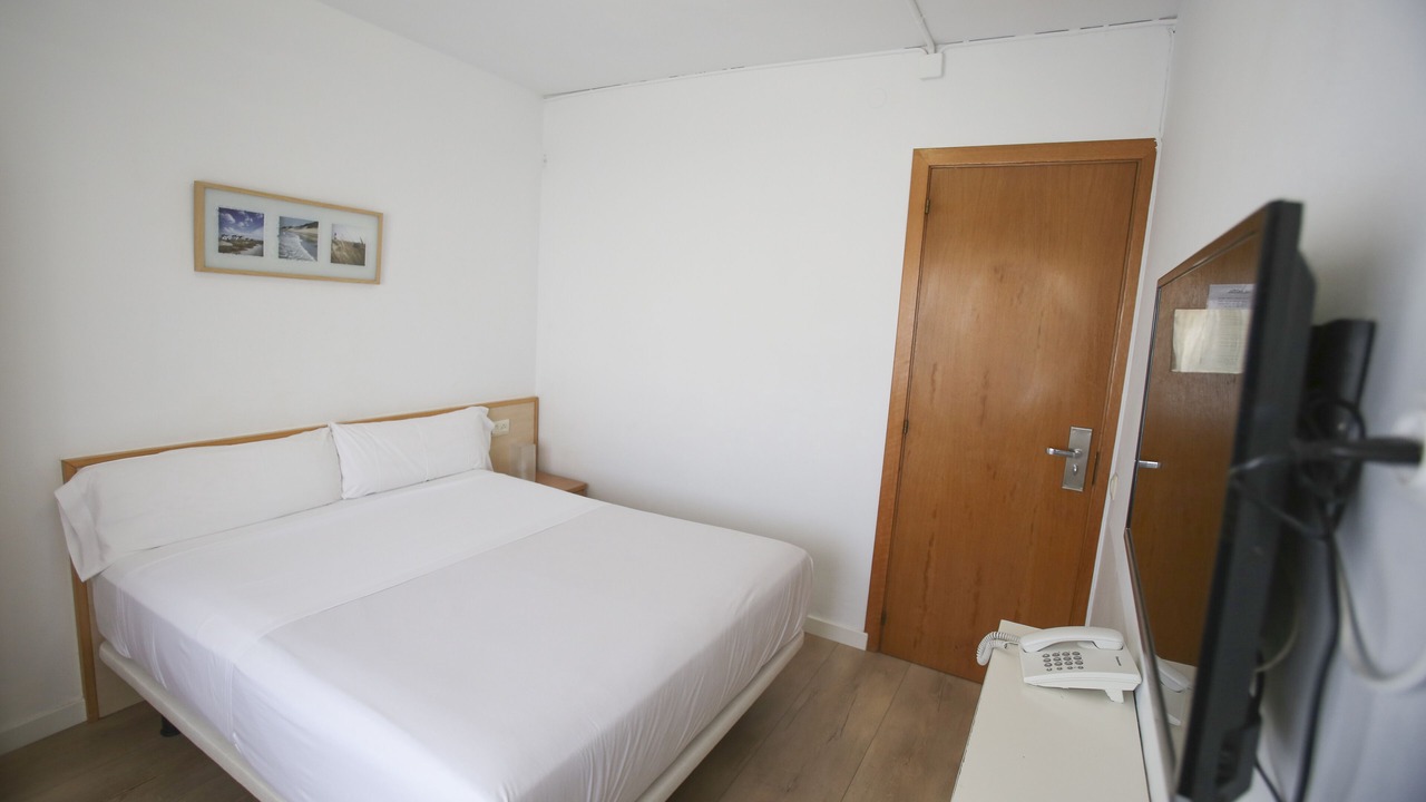 Photo of Bedroom in Vilanova I la Geltru