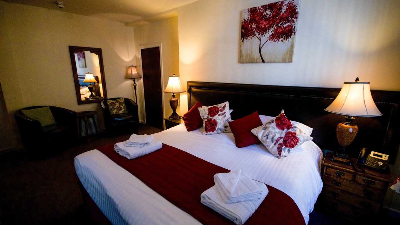 Photo of Others in Bont Newydd