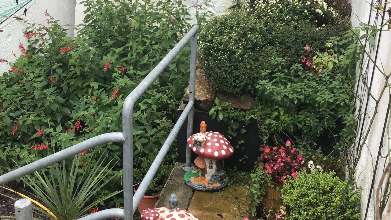 Photo of Patio Balcony in Bont Newydd