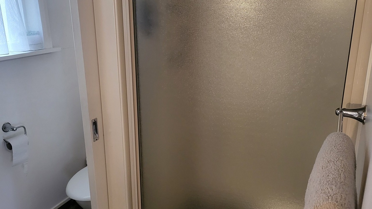 Photo of Bathroom in Levin