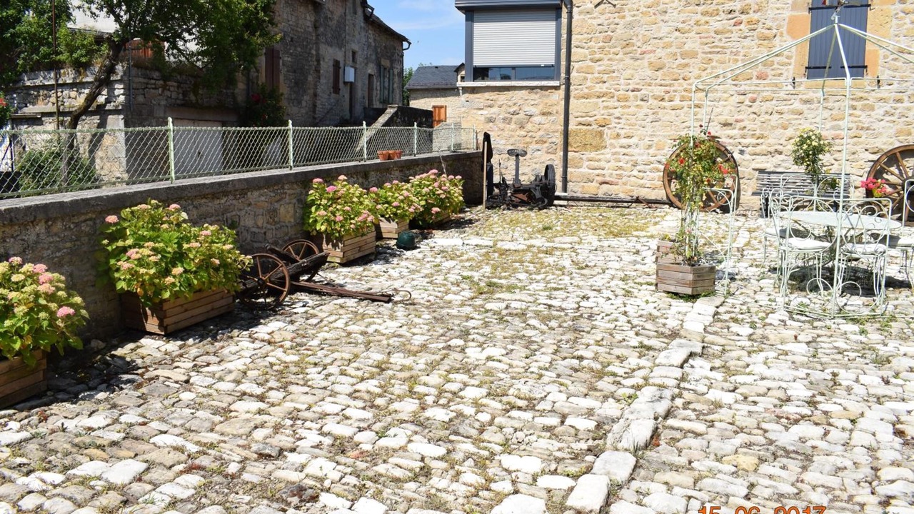 Photo of Outdoor in Buzeins
