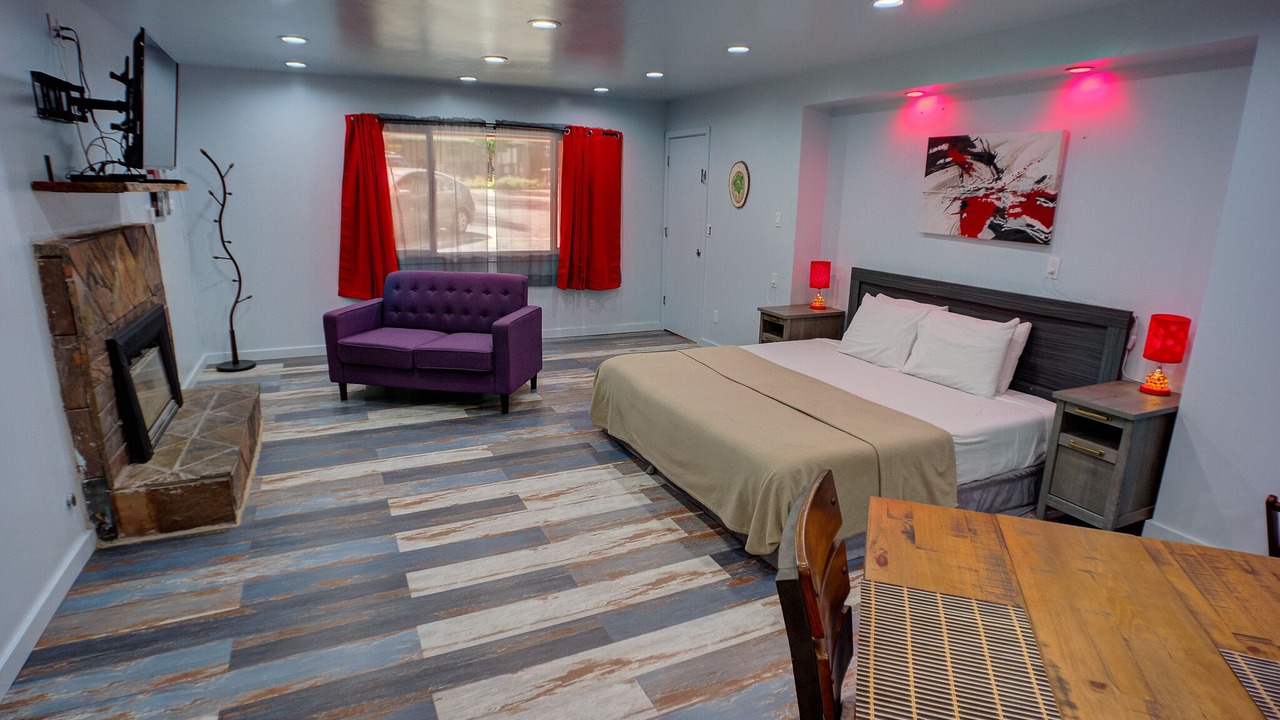Photo of Livingroom in Big Bear