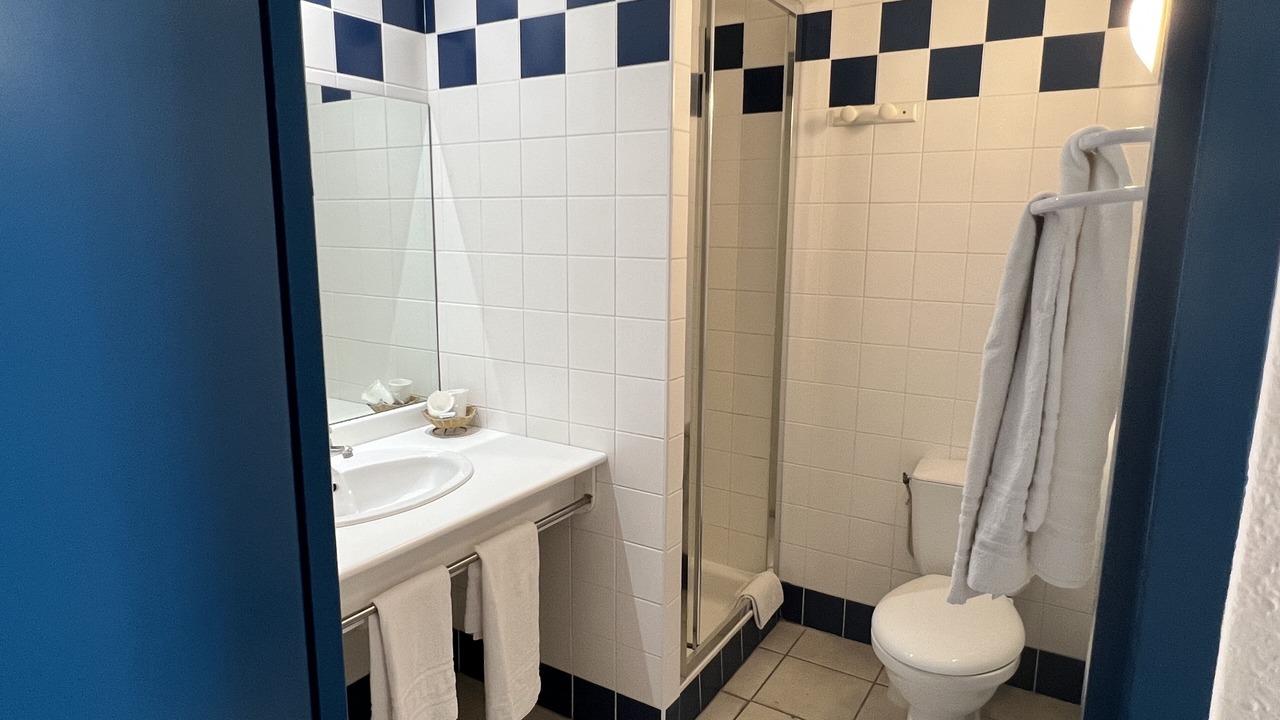 Photo of Bathroom in Onet-le-Chateau