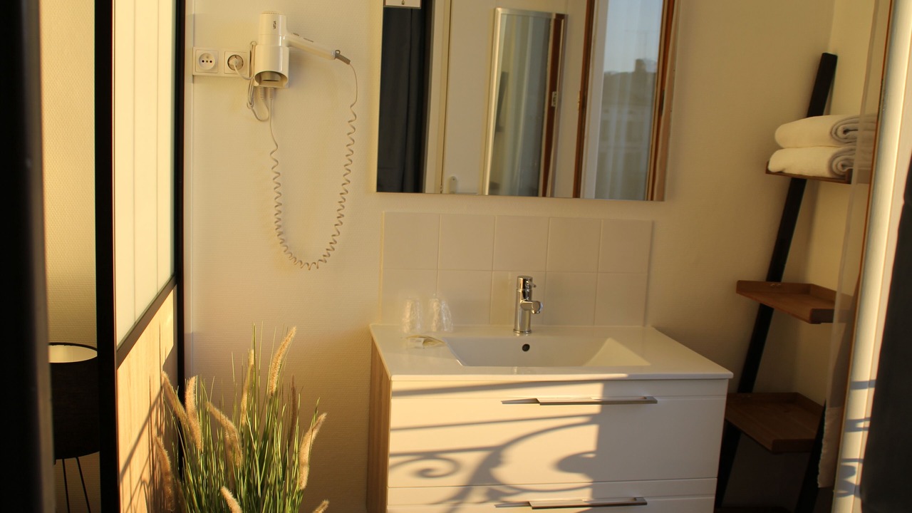 Photo of Bathroom in Castres