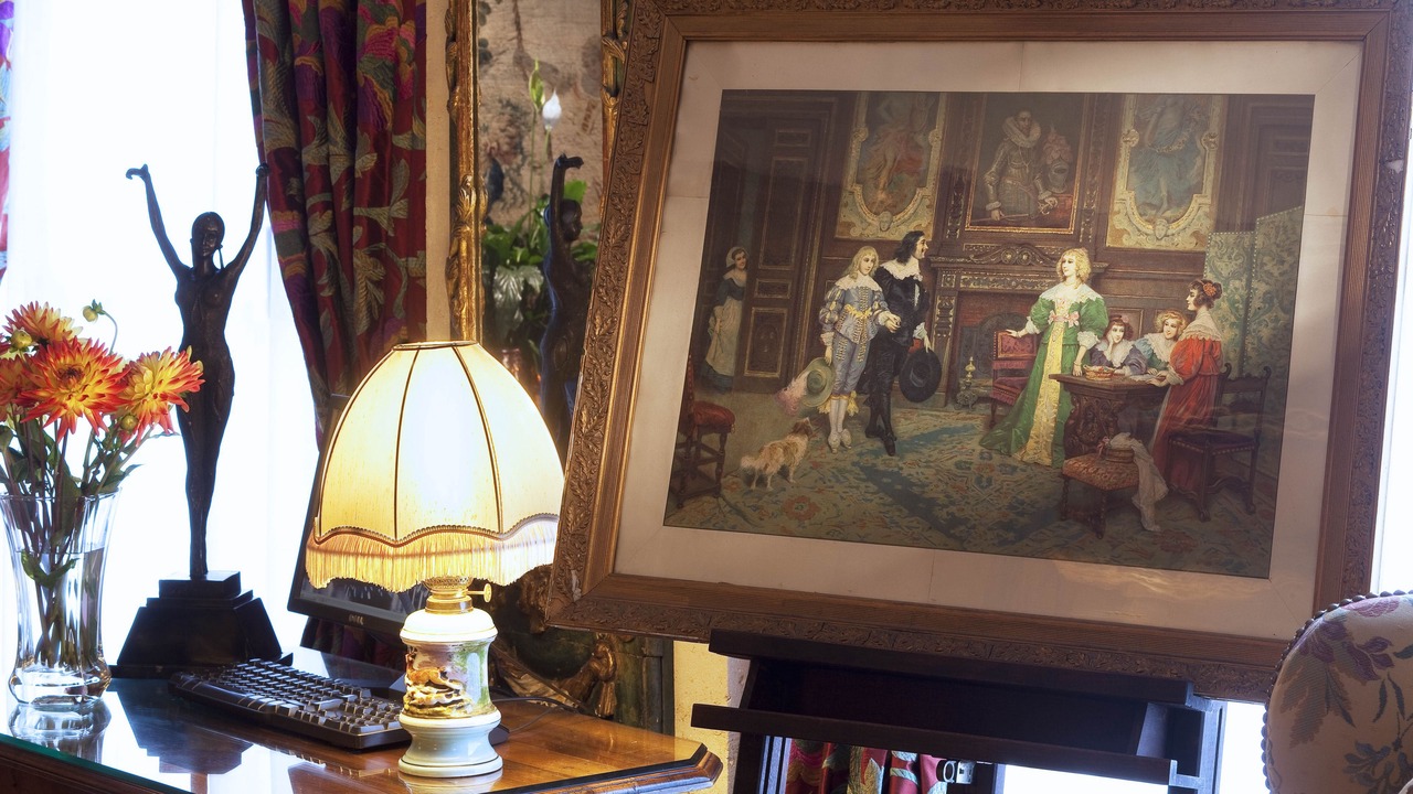 Photo of Others in Saint-Germain-des-Pres