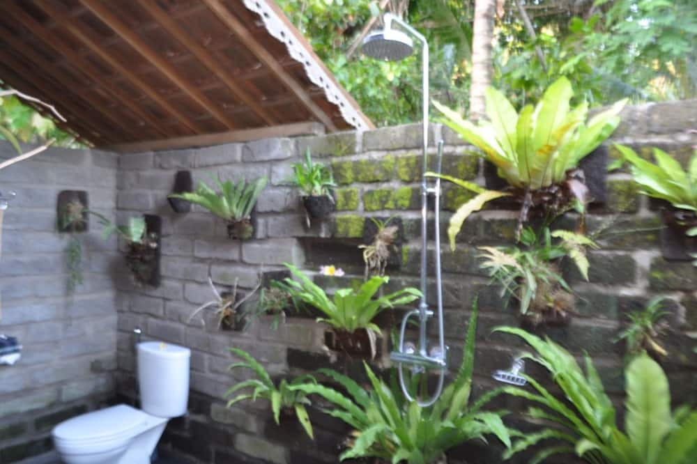 Photo of Bathroom in East Selemadeg