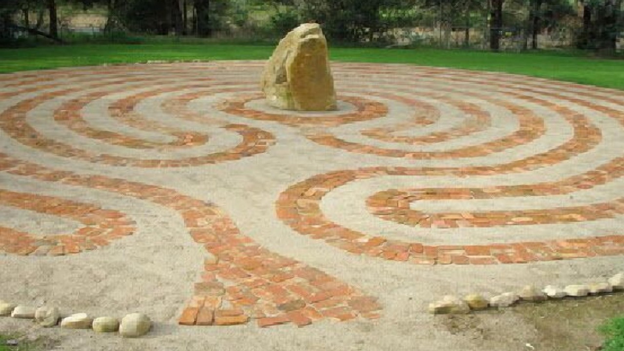 Photo of Outdoor in Myrrhee