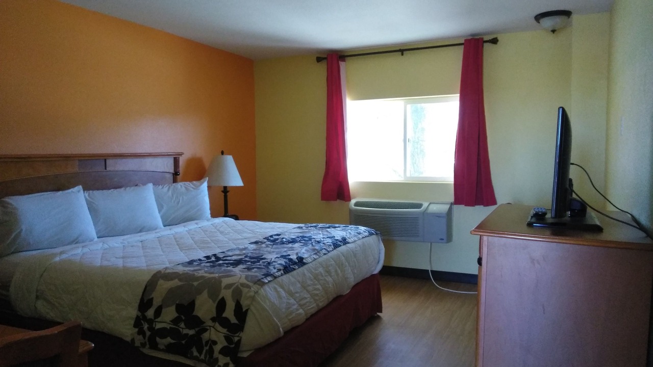 Photo of Bedroom in Canyon Acres
