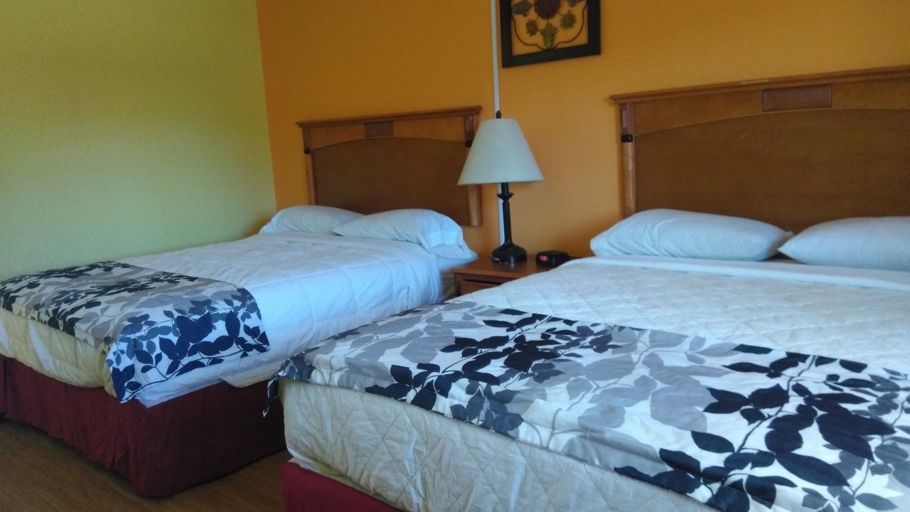 Photo of Bedroom in Canyon Acres