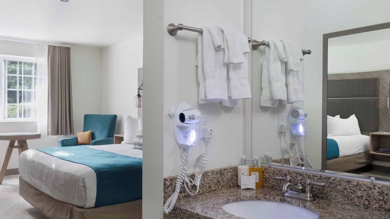 Photo of Bedroom in Anacortes