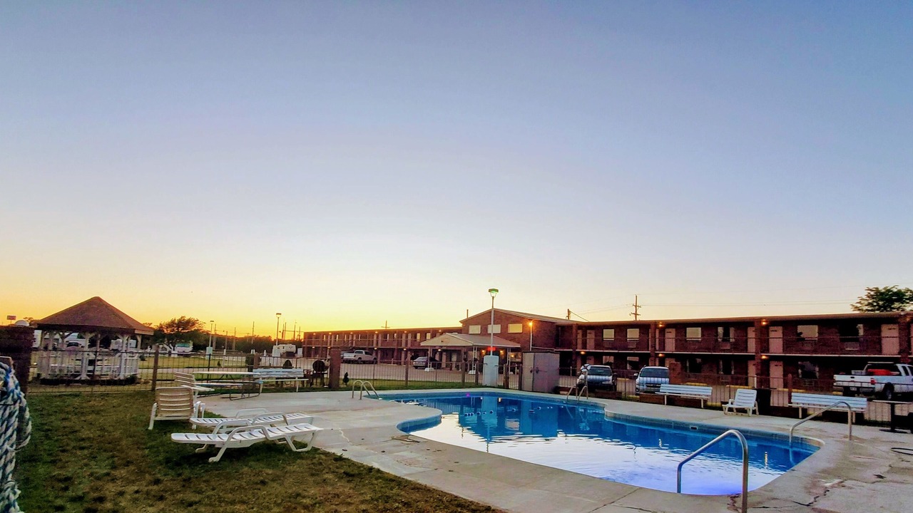 Photo of Outdoor in Oakley