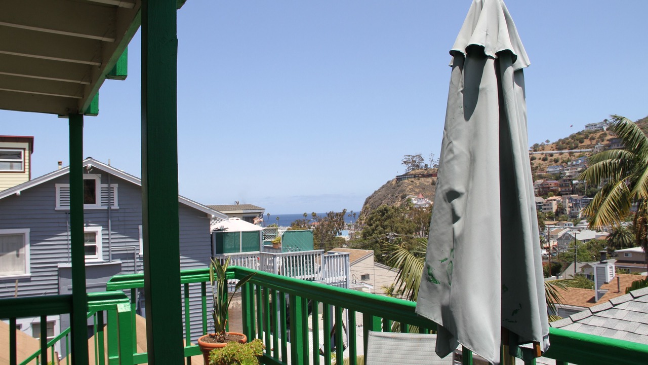 Photo of Patio Balcony in Avalon