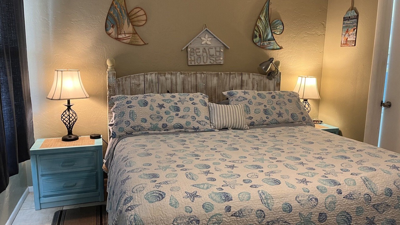 Photo of Bedroom in Englewood