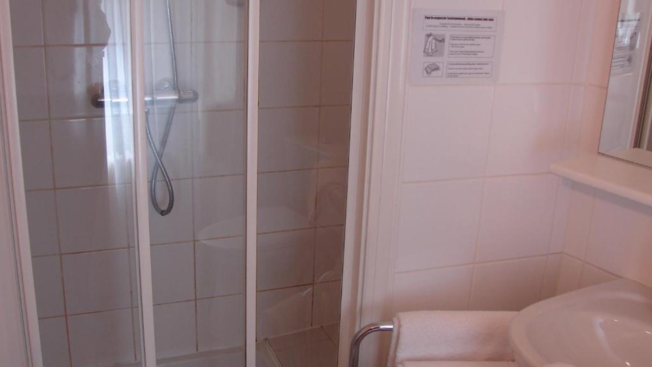 Photo of Bathroom in Angers