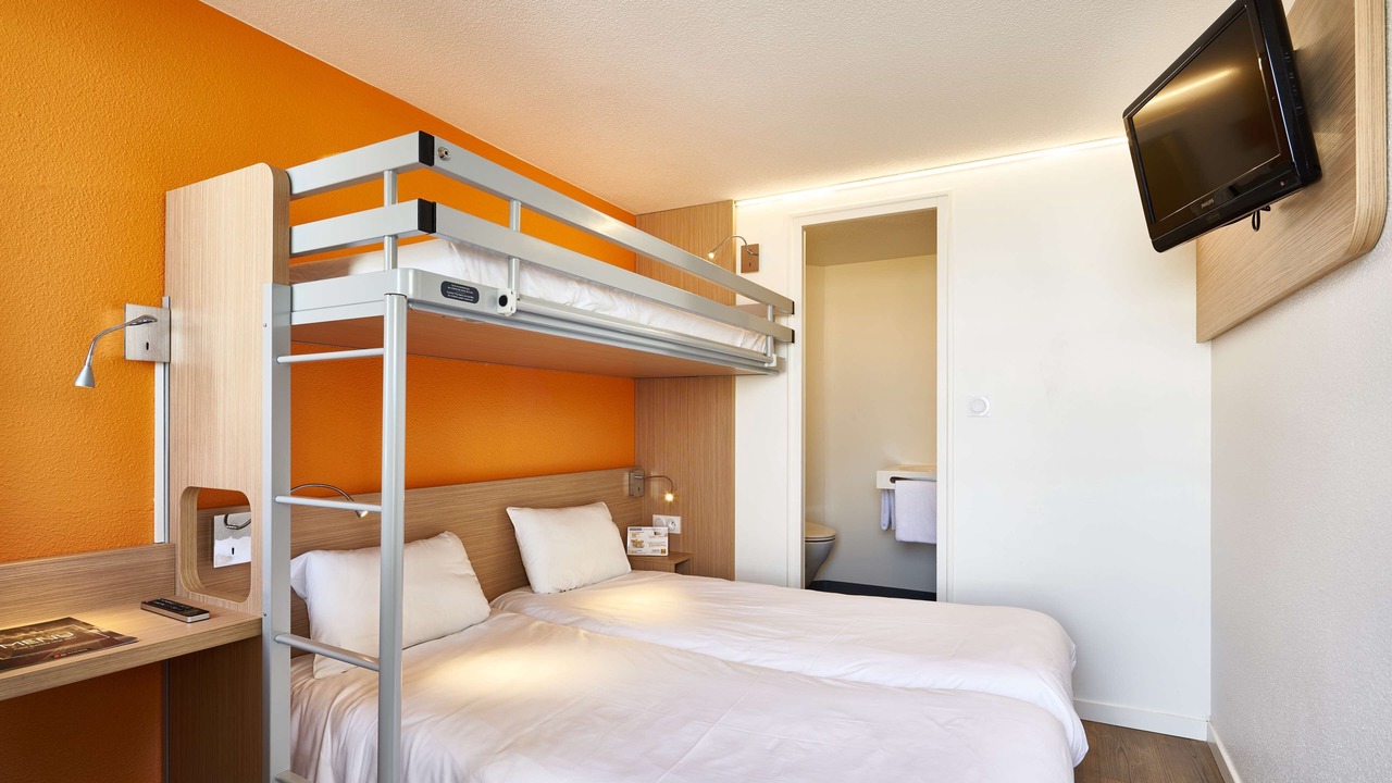 Photo of Bedroom in Mouilleron-le-Captif