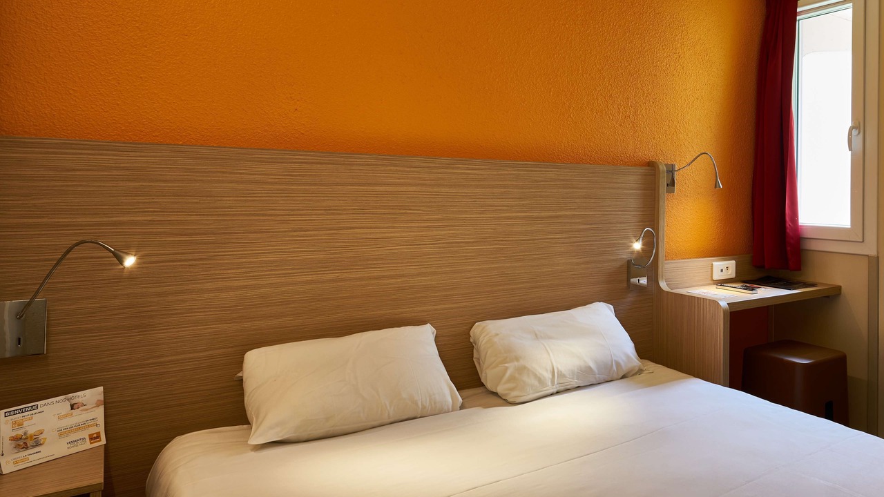 Photo of Bedroom in Mouilleron-le-Captif