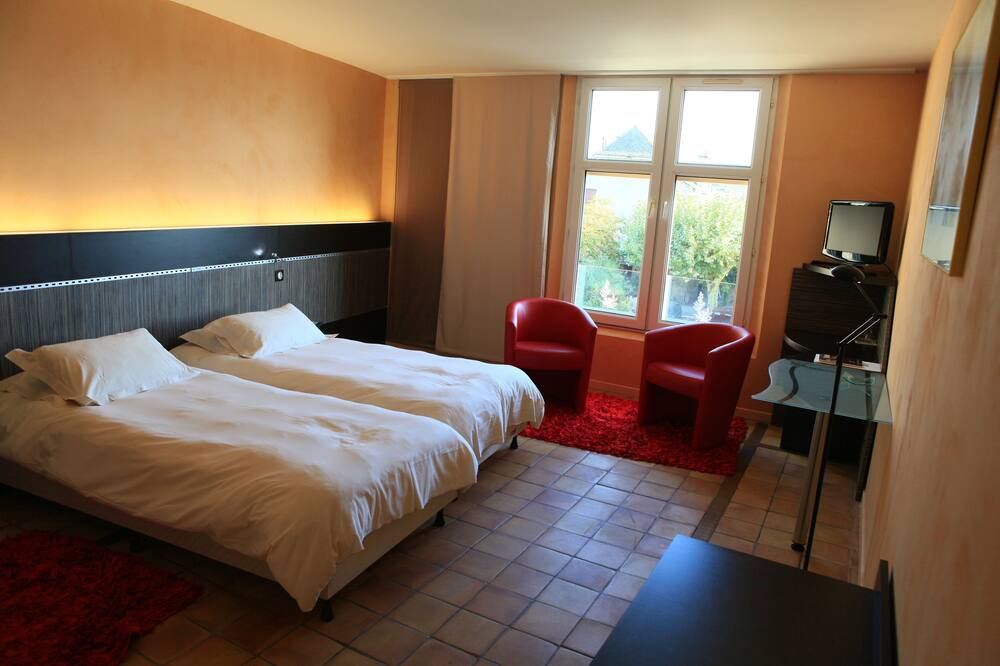 Photo of Bedroom in Sauveterre-de-Rouergue